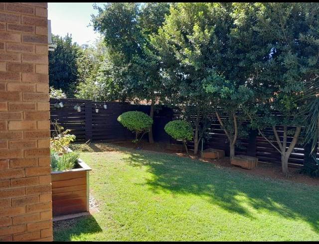 3 BEDROOM TOWNHOUSE FOR SALE IN GREENSTONE HILL